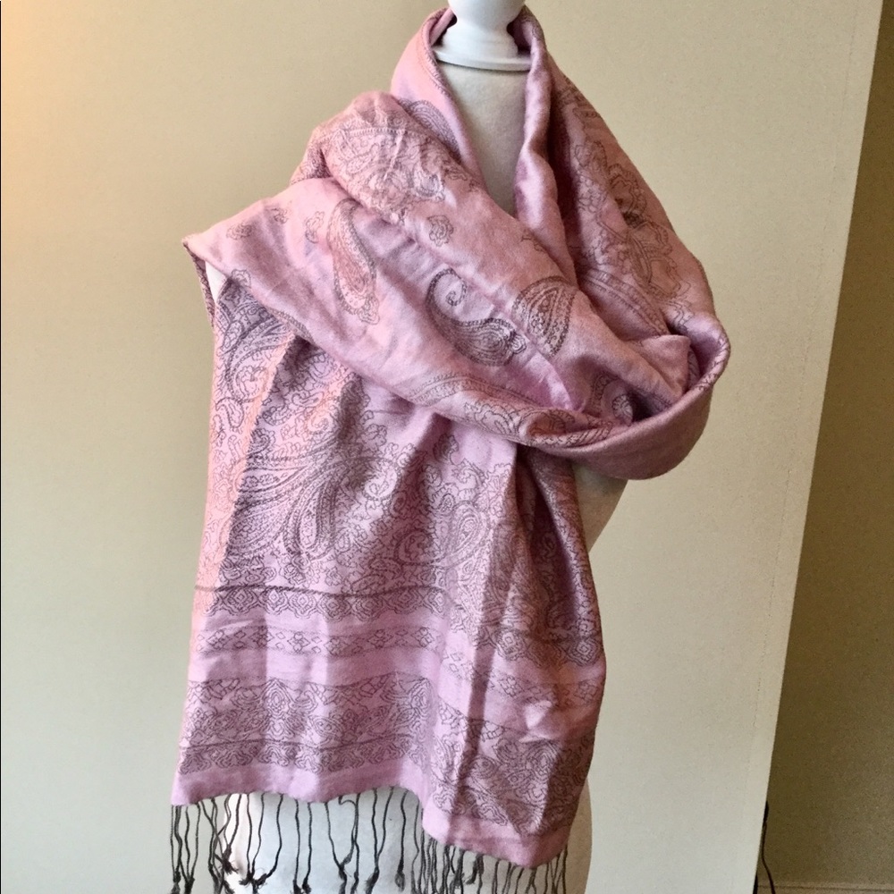 New Grey & pink reversible pashmina wrap scarf